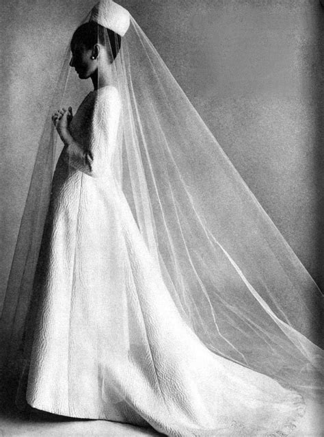 audrey hepburn givenchy wedding dress.